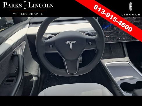 Used 2022 Tesla Model Y Performance image 12