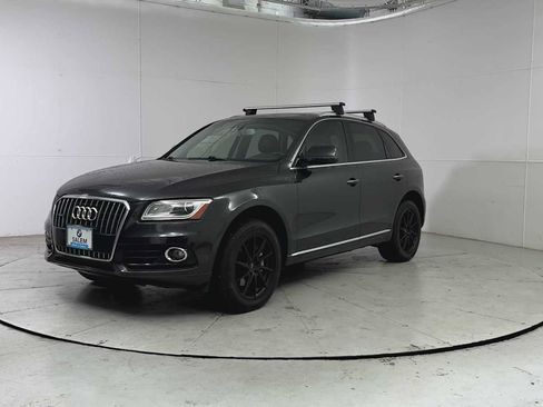 Used 2017 Audi Q5 2.0T Premium w/ Audi MMI Navigation Plus AWD/4WD image 2