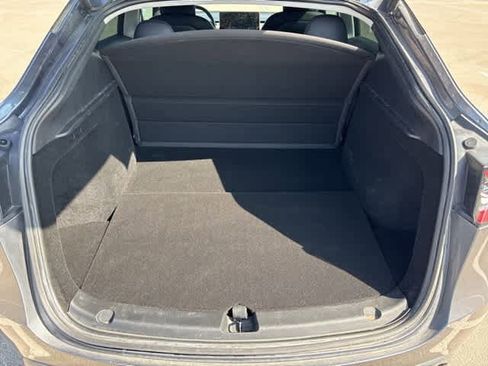 Used 2022 Tesla Model Y Performance image 21