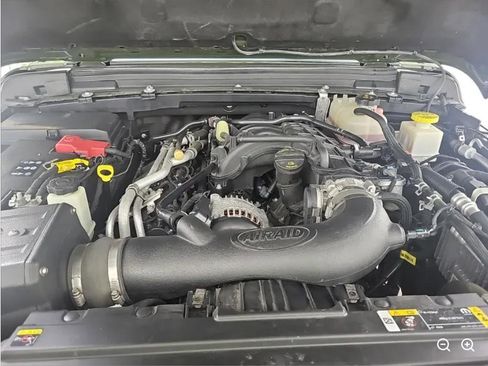 Used 2022 Jeep Gladiator Overland w/ Popular Equipment Package image 13