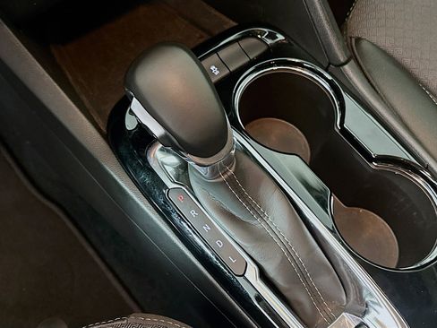 Used 2025 Buick Encore GX Preferred image 24