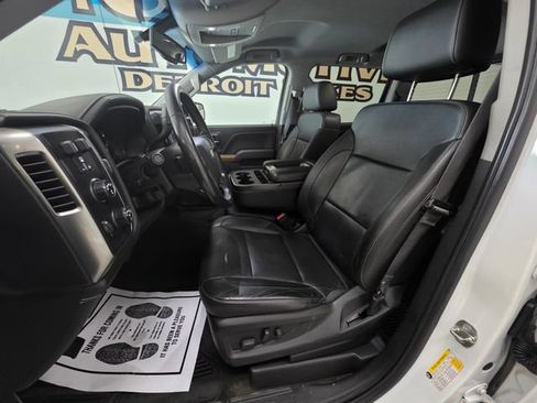 Used 2018 Chevrolet Silverado 1500 LTZ w/ Sport Package AWD/4WD image 15