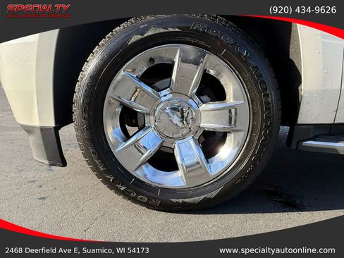 Used 2015 Chevrolet Suburban LTZ image 42