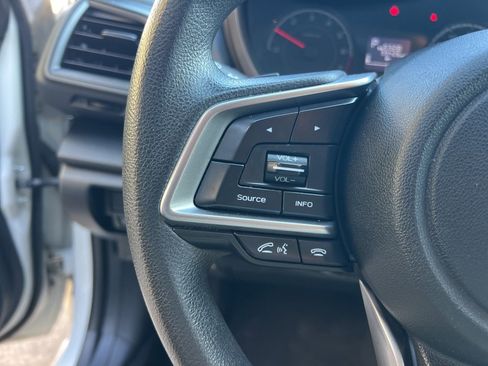 Used 2018 Subaru Impreza 2.0i Premium image 15