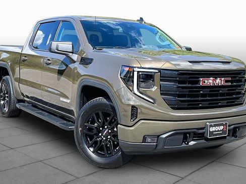 Used 2024 GMC Sierra 1500 Elevation AWD/4WD image 3