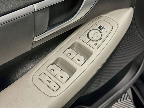 Used 2025 Hyundai Sonata SEL FWD image 15