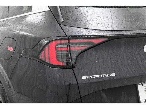 New 2026 Kia Sportage EX w/ EX Panorama Roof Package image 10