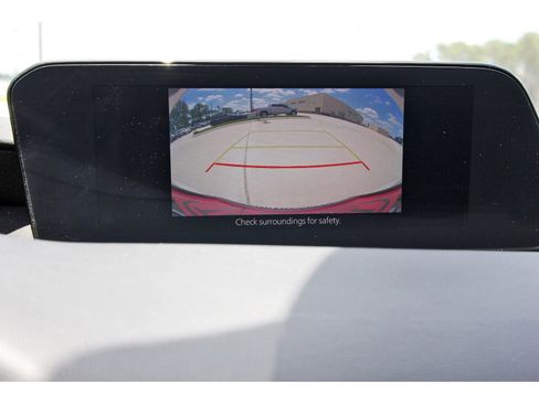 Used 2024 MAZDA MAZDA3 s FWD image 25