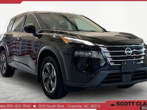 Used 2024 Nissan Rogue SV AWD/4WD image 1