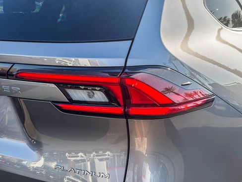 New 2026 Toyota Grand Highlander AWD Hybrid image 8