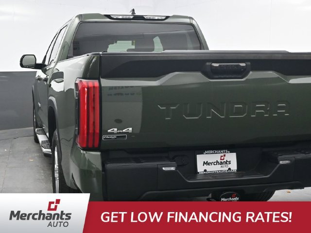Used 2022 Toyota Tundra SR5 AWD/4WD image 5