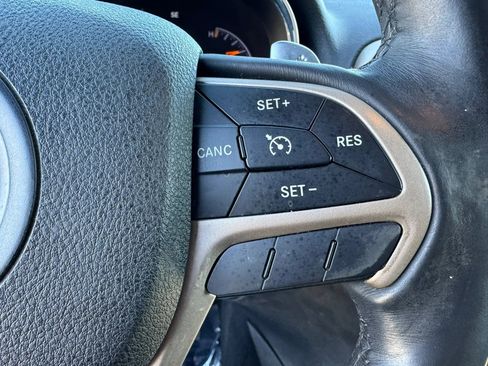 Used 2014 Jeep Grand Cherokee Laredo w/ Quick Order Package 23E image 16