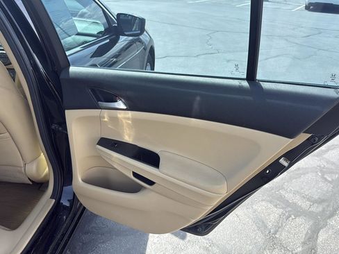Used 2012 Honda Accord SE image 22