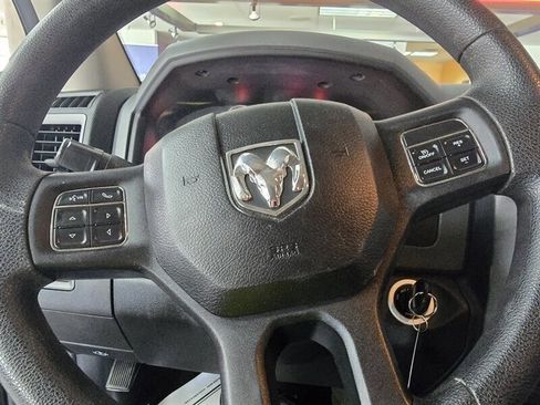 Used 2013 RAM 1500 Express AWD/4WD image 19