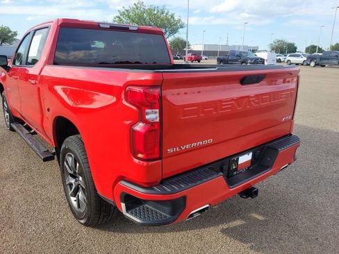 Used 2021 Chevrolet Silverado 1500 RST AWD/4WD image 8