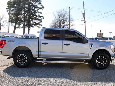 Used 2022 Ford F150 XLT image 6