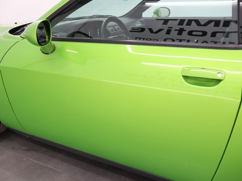 Used 2011 Dodge Challenger SRT8 w/ Green w/Envy Group image 33