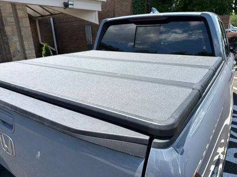 Used 2023 Honda Ridgeline RTL-E image 10
