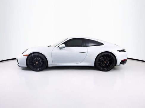 Used 2024 Porsche 911 Carrera 4 AWD/4WD image 4