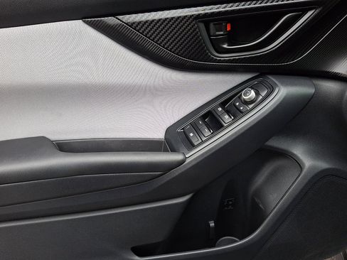 Certified 2023 Subaru Crosstrek 2.0i Premium image 12