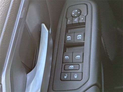 New 2026 RAM 1500 4x4 Crew Cab image 21