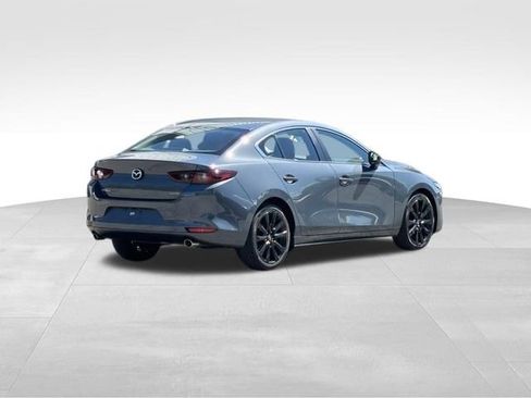 Used 2023 MAZDA MAZDA3 s FWD image 4