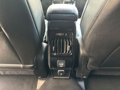 Used 2025 Jeep Compass Limited AWD/4WD image 23