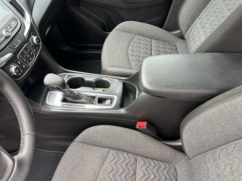 Certified 2024 Chevrolet Equinox LT FWD image 21
