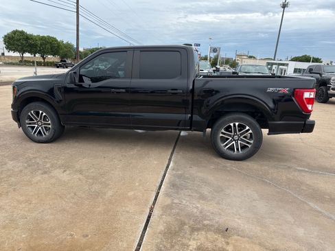 Used 2023 Ford F150 XL w/ STX Appearance Package RWD image 4
