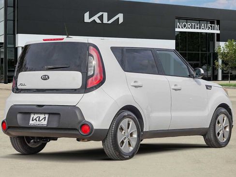 Used 2014 Kia Soul image 6