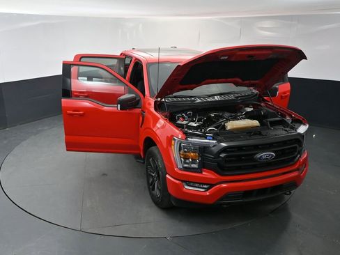 Used 2022 Ford F150 XLT w/ Equipment Group 302A High AWD/4WD image 17