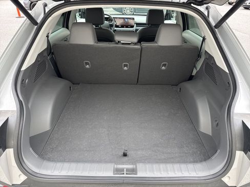 Used 2025 Hyundai Ioniq 5 SEL image 13