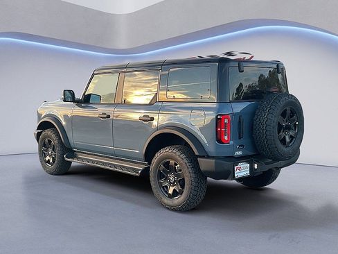 New 2025 Ford Bronco Outer Banks image 3
