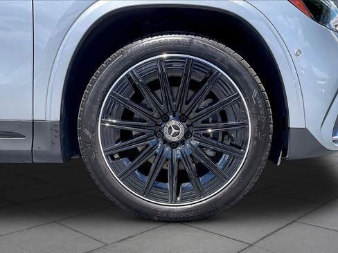 Used 2025 Mercedes-Benz GLA 250 image 10