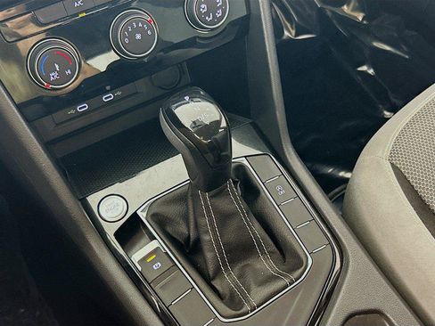 Certified 2023 Volkswagen Taos S FWD image 16