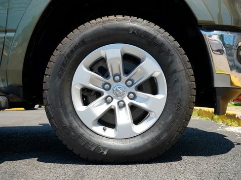 Used 2021 RAM 1500 Laramie AWD/4WD image 19