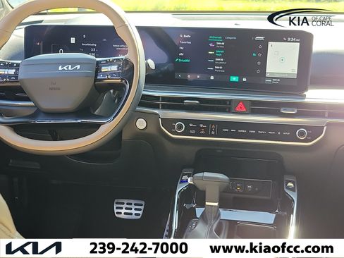 New 2026 Kia Sorento SX Prestige w/ Olive Brown Leather Package AWD/4WD image 19