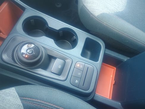 Used 2022 Ford Maverick XLT image 27