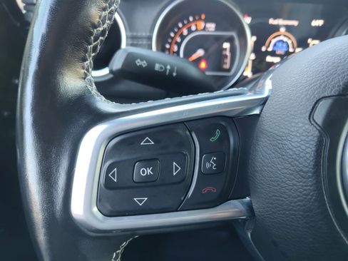 Used 2022 Jeep Gladiator Overland w/ Popular Equipment Package image 10