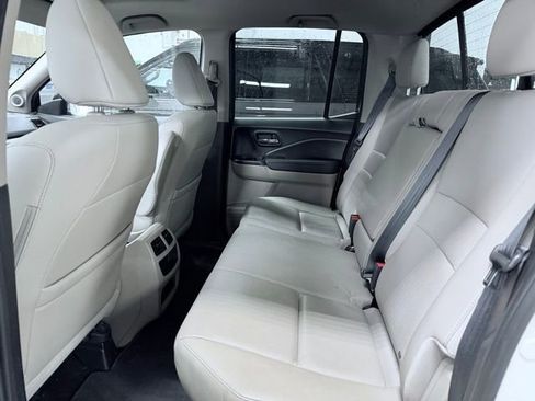 Used 2023 Honda Ridgeline RTL-E image 18