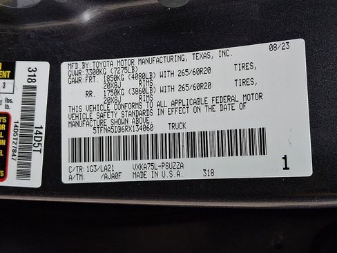 Used 2024 Toyota Tundra Platinum image 28