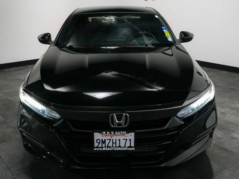 Used 2020 Honda Accord Sport image 6