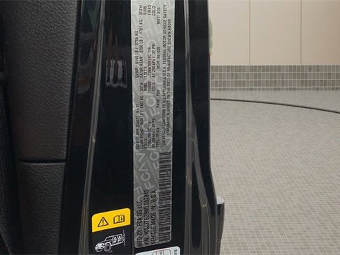 Certified 2021 Jeep Gladiator Mojave image 40