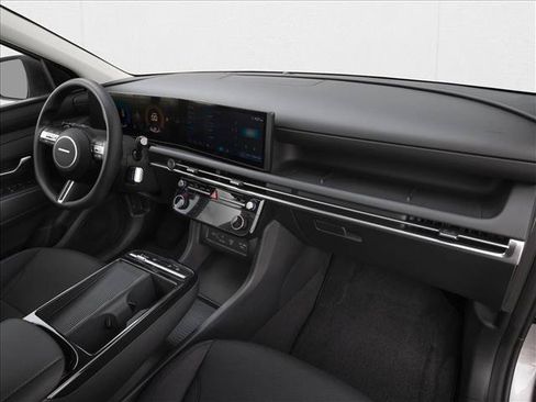 New 2026 Hyundai Tucson Blue SE FWD image 11