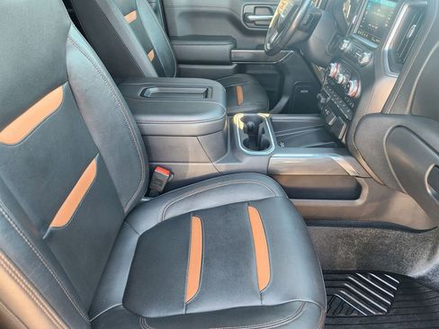 Used 2020 GMC Sierra 1500 AT4 w/ AT4 Premium Package image 14