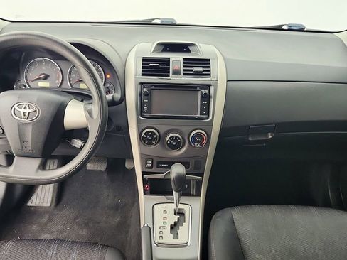 Used 2013 Toyota Corolla S image 21