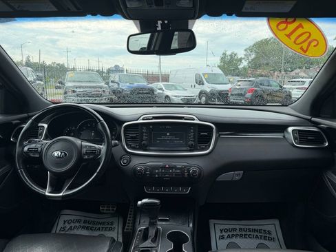 Used 2018 Kia Sorento SX FWD image 29