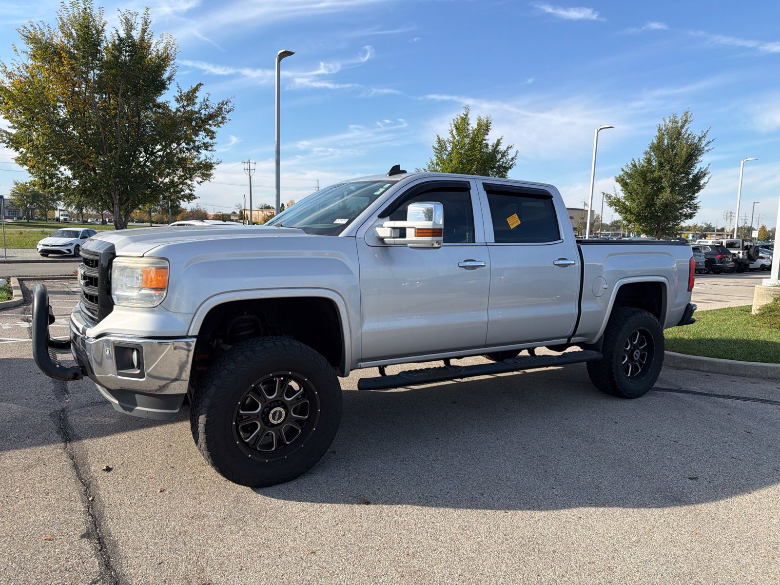 Used 2015 GMC Sierra 1500 SLT w/ SLT Crew Cab Value Package AWD/4WD image 6