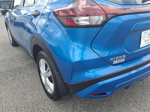 Used 2025 Nissan Kicks Play S FWD image 19