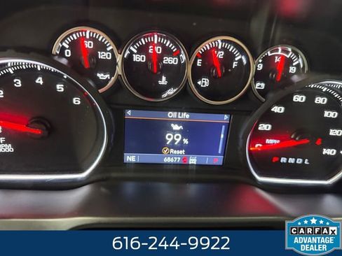 Used 2020 Chevrolet Silverado 1500 RST AWD/4WD image 2